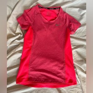 NIKE | dri-fit running top